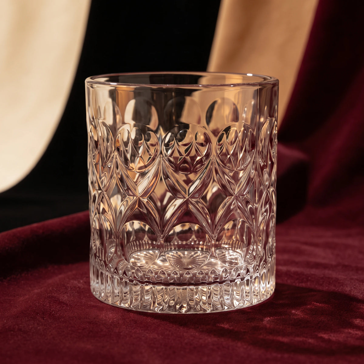 THE TACTILE POUR