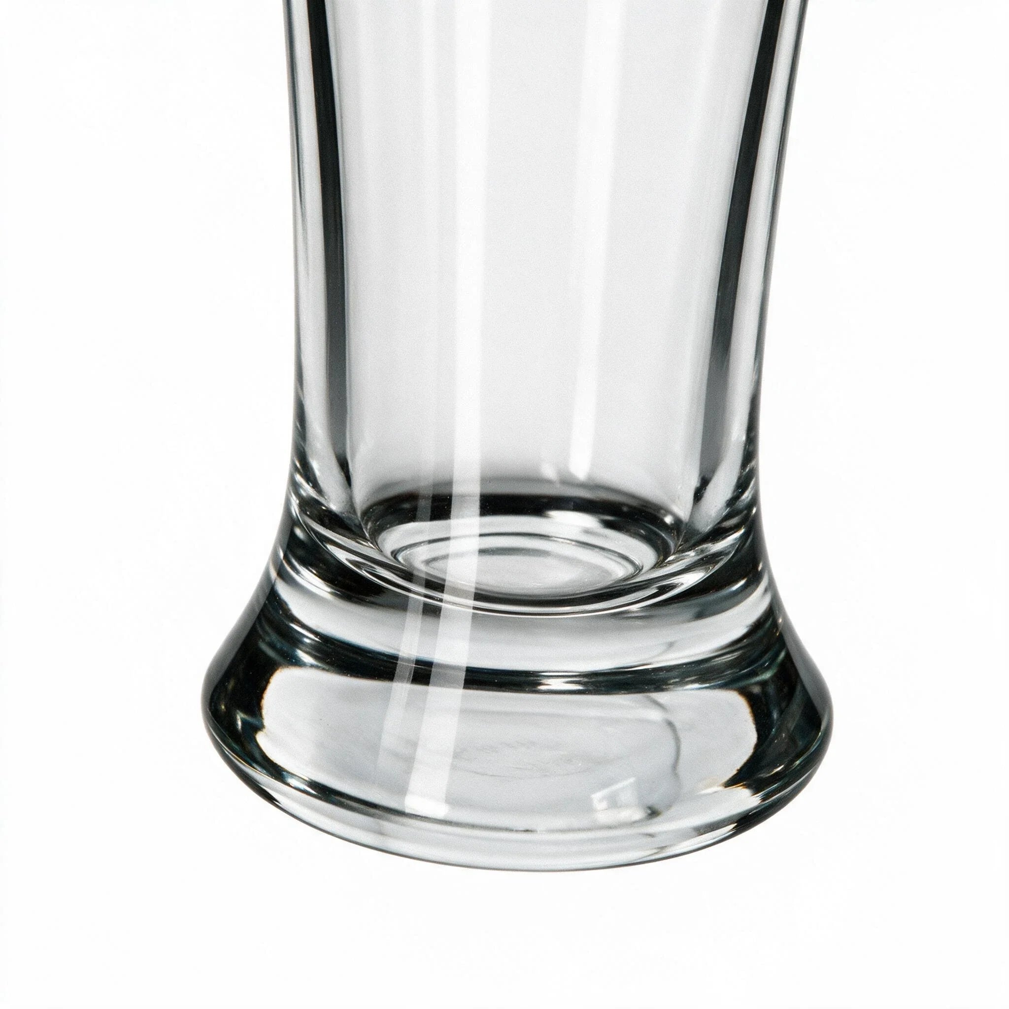 Orbit modern beer glass with a clear base and rounded profile 6