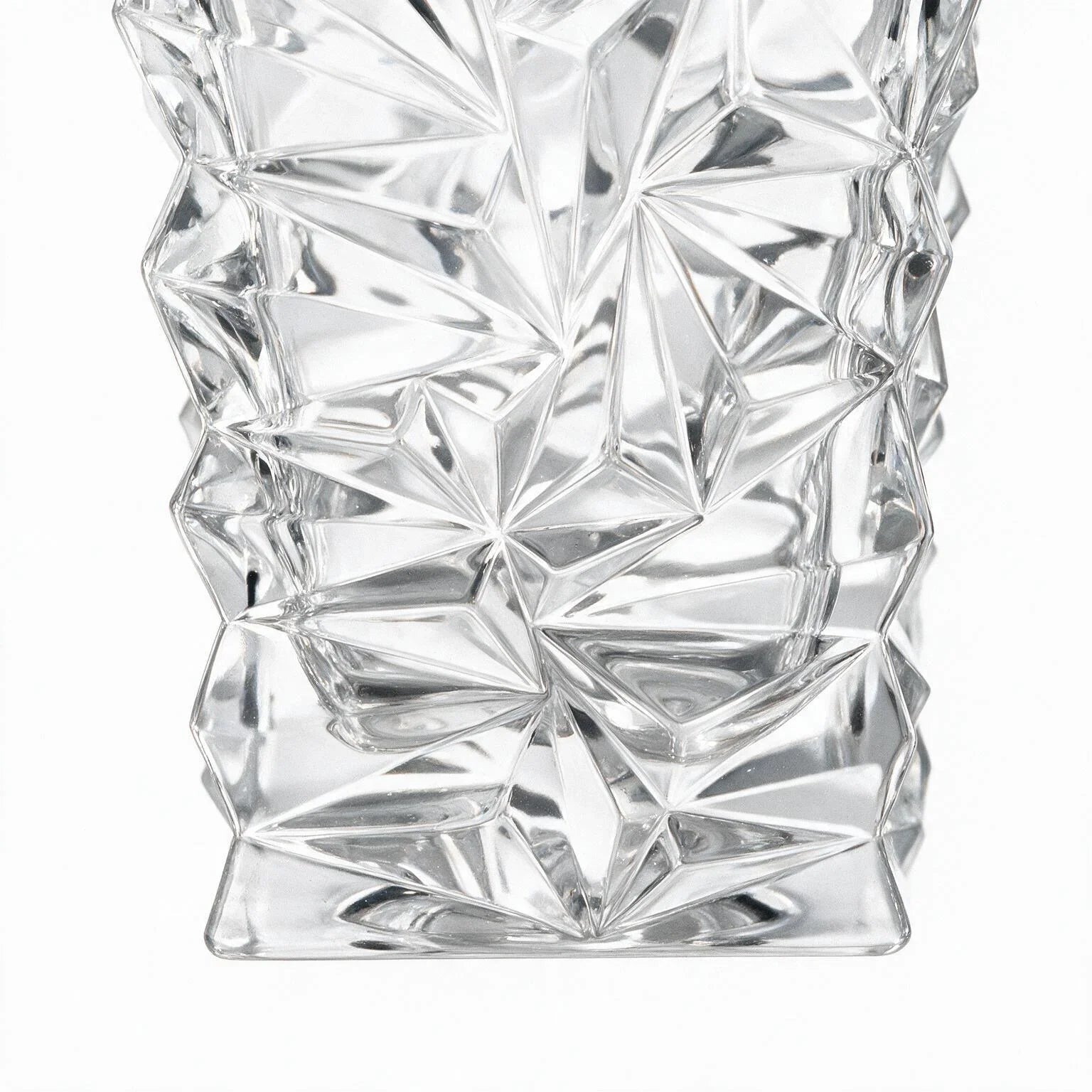Westmoor clear whisky decanter with diamond cut facets and a square base