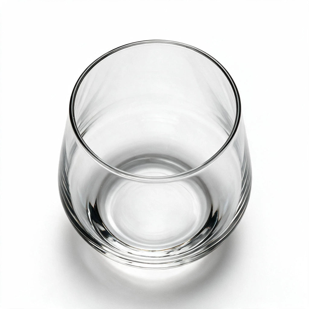 cairn classic whisky glass featuring an intricate geometric cut pattern and flat base 2